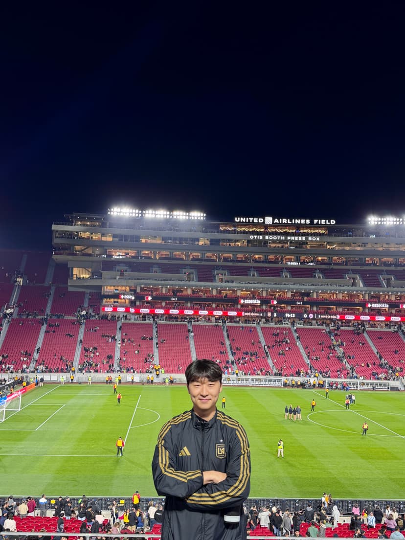 At LAFC game, United Airlines Field